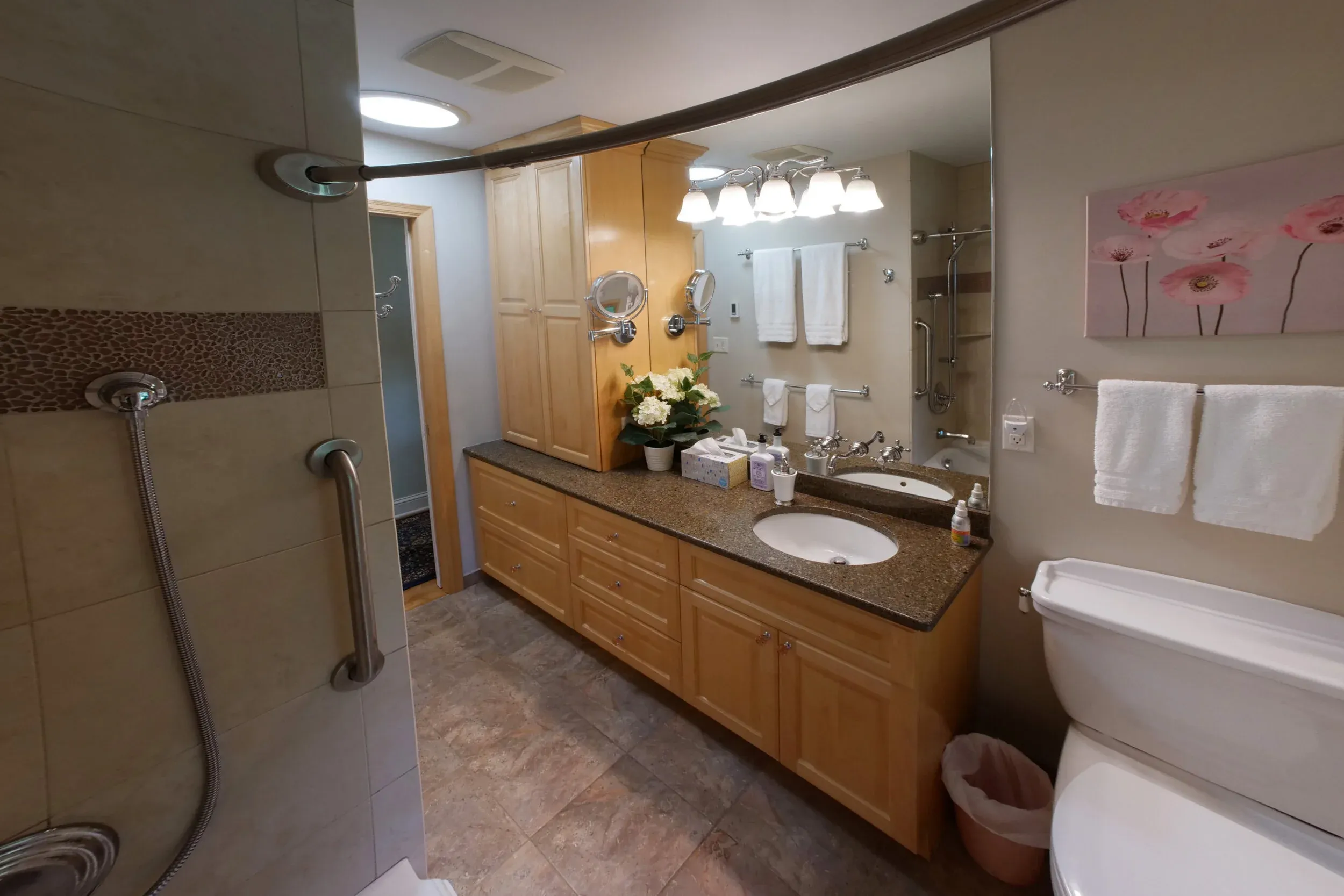 The bathroom at My Cozy Retreat